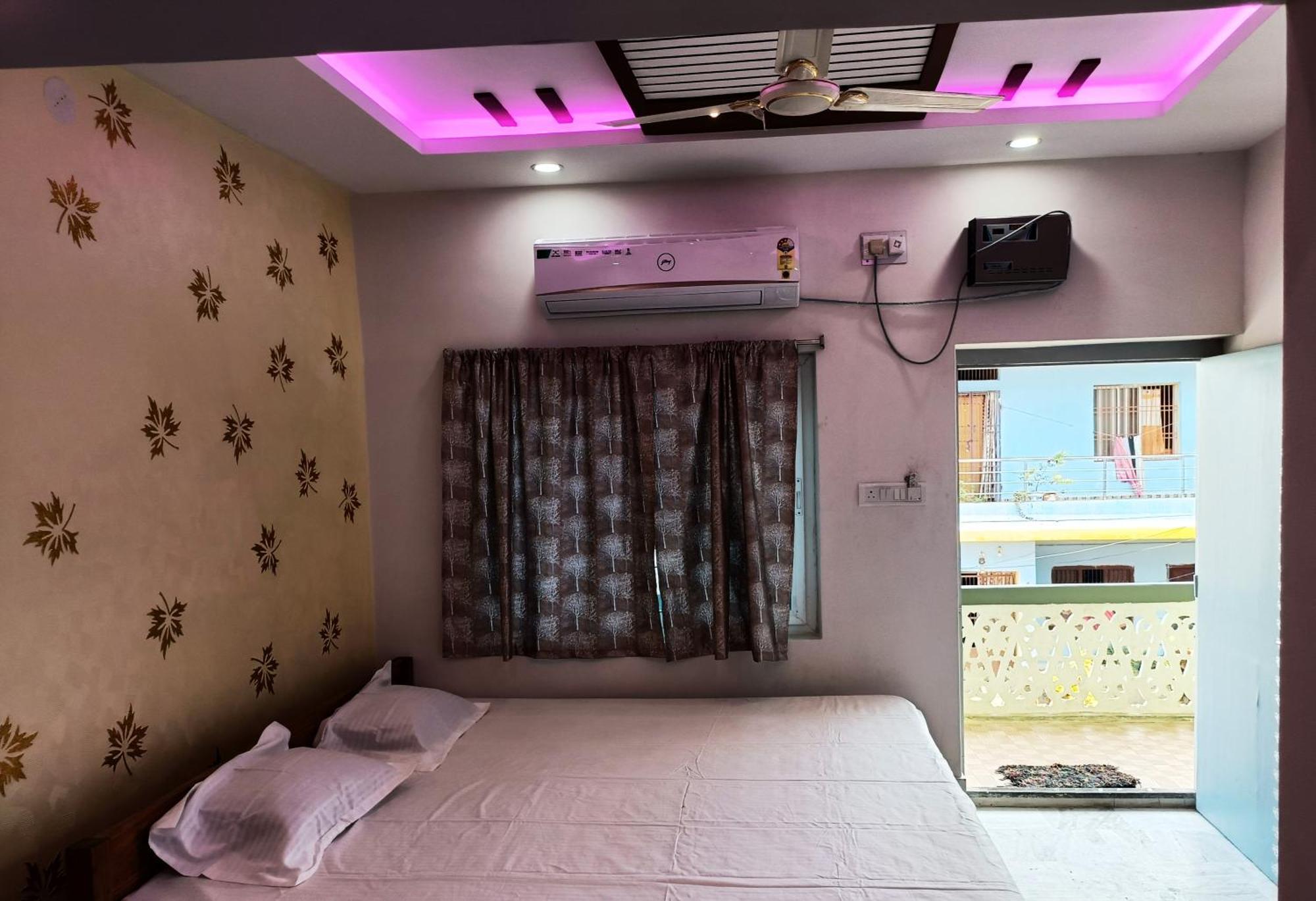 Grand View Hotel 3*